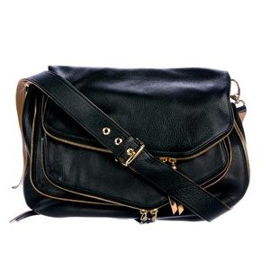 HENRI BENDEL - NEW MESSENGER BAG